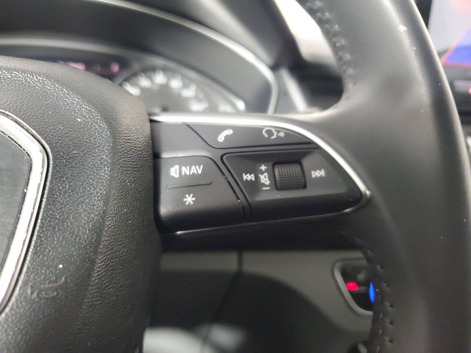 Used 2019 Audi Q5 2.0T Premium w/ Convenience Package AWD/4WD image 26
