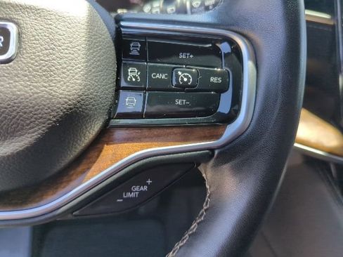 Certified 2024 Jeep Grand Wagoneer L 4WD image 13