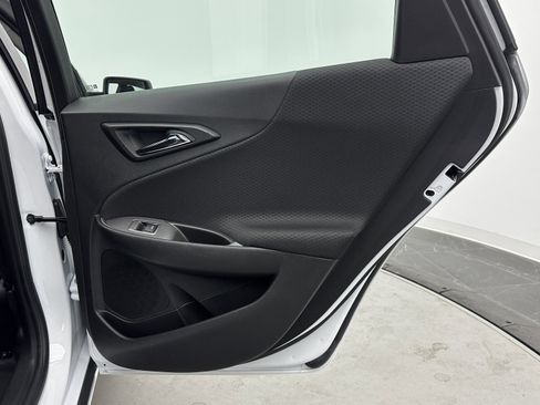 Used 2025 Chevrolet Malibu LT image 30