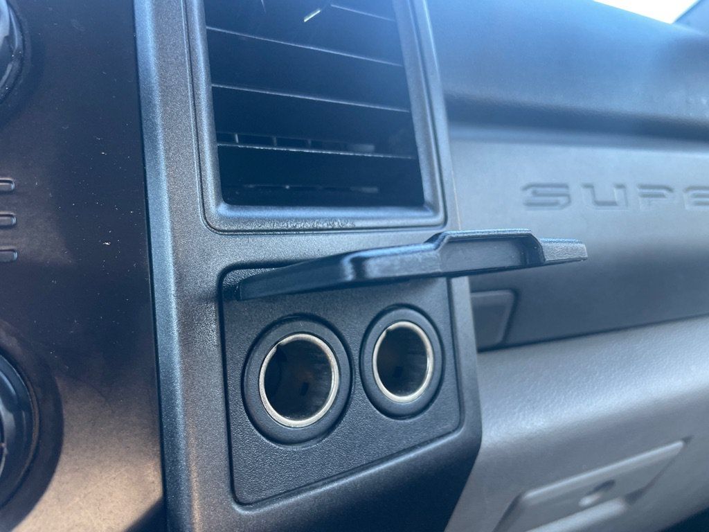 Used 2019 Ford F250 XL w/ Power Equipment Group AWD/4WD image 21