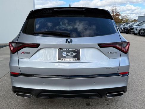 Used 2022 Acura MDX A-Spec image 4