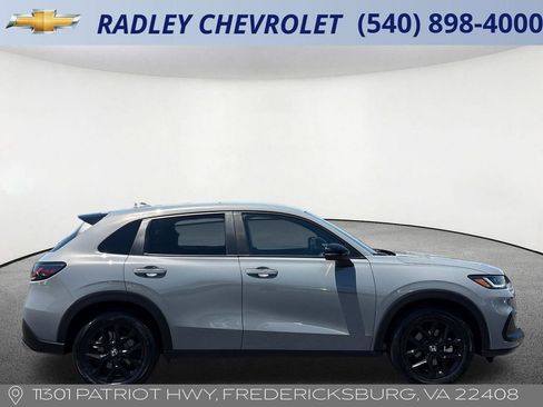 Used 2025 Honda HR-V Sport image 20