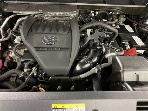 Used 2023 Toyota Highlander Limited image 35