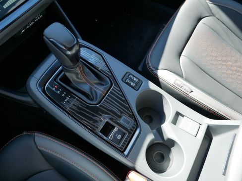 New 2025 Subaru Crosstrek 2.5i Limited w/ Popular Package #3A image 10