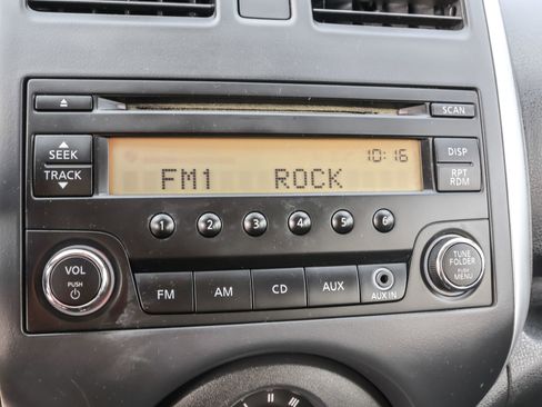 Used 2014 Nissan Versa Note SV w/ Sport Value Package image 28