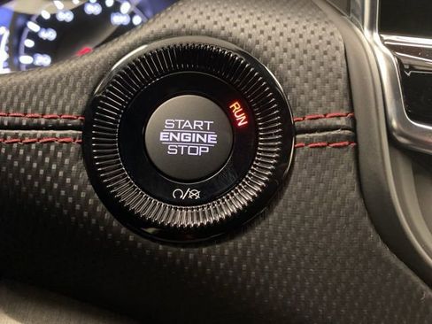 Used 2026 Jeep Compass Trailhawk image 13