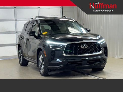 Used 2023 INFINITI QX60 Luxe w/ Performance Audio Package image 1