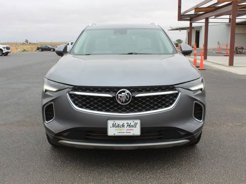 Used 2022 Buick Envision Avenir w/ Technology Package II FWD image 11