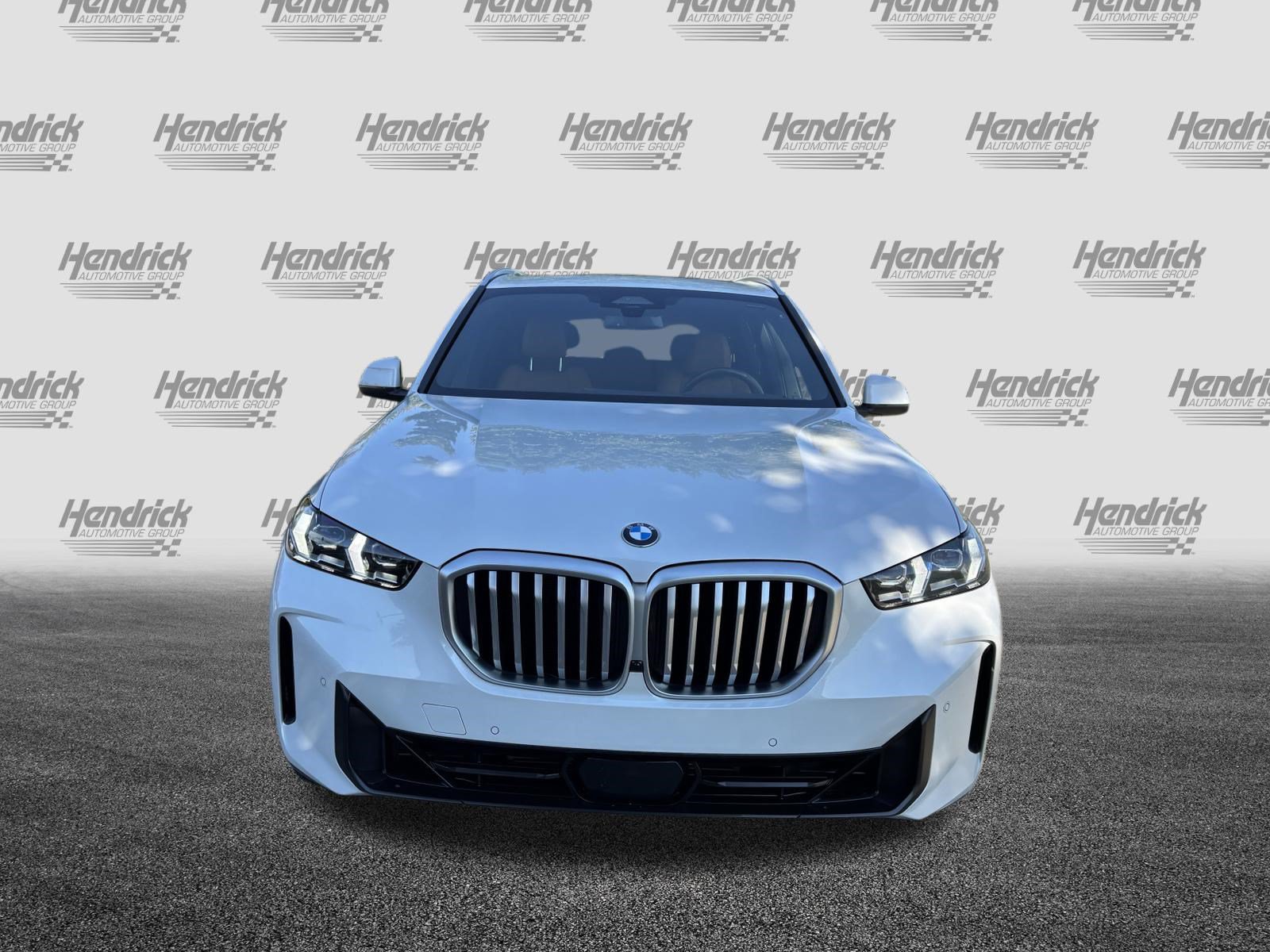 Certified 2024 BMW X5 xDrive40i w/ Executive Package AWD/4WD image 3