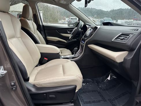 Used 2021 Subaru Ascent Limited w/ Technology Package image 13