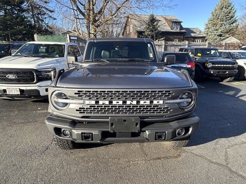 Used 2023 Ford Bronco Badlands image 2