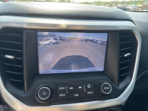 Used 2018 GMC Acadia SLT FWD image 27