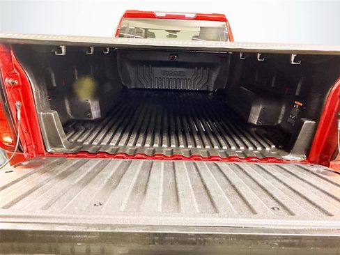 Used 2023 GMC Sierra 1500 Elevation AWD/4WD image 17