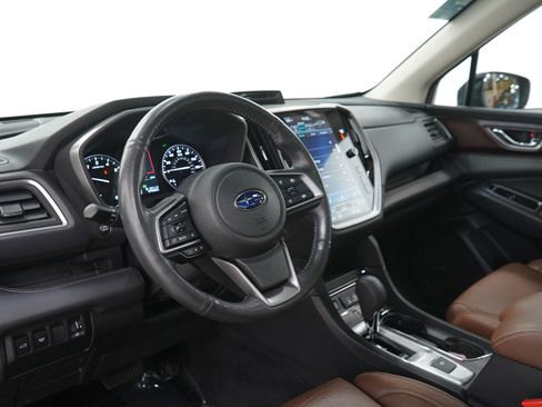 Used 2023 Subaru Ascent Touring AWD/4WD image 27