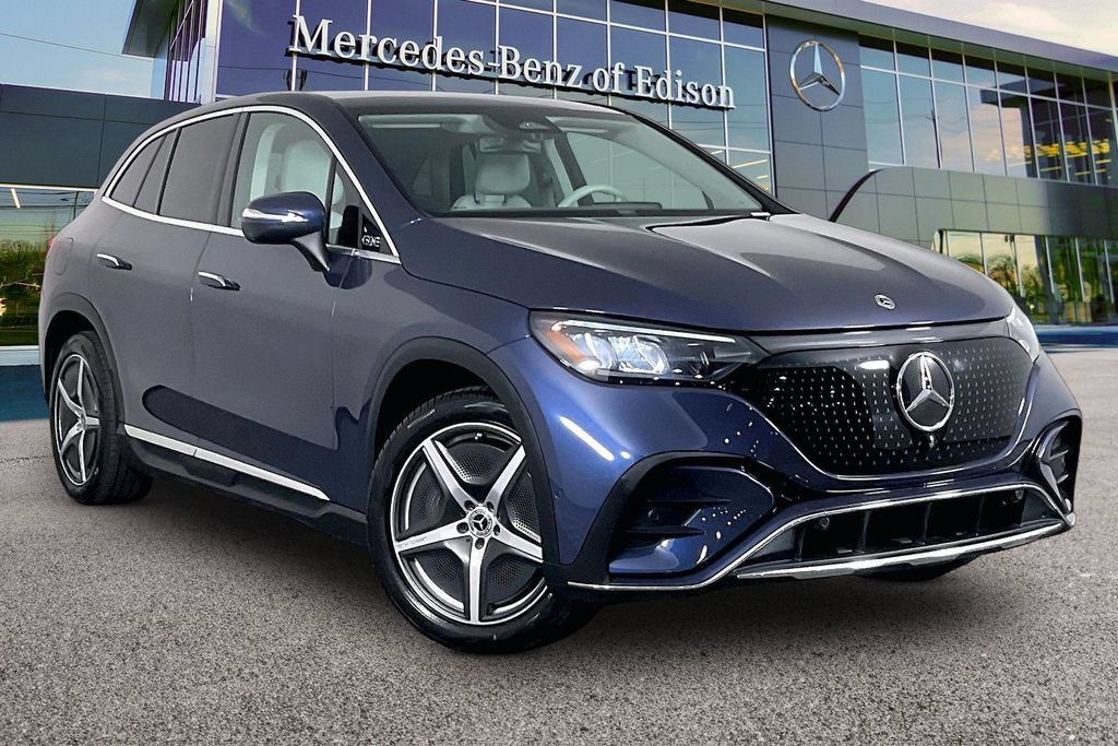 Certified 2023 Mercedes-Benz EQE 500 4MATIC SUV image 1