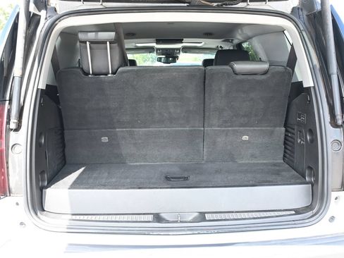 Used 2018 Chevrolet Tahoe Premier AWD/4WD image 29