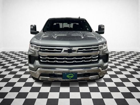 Certified 2023 Chevrolet Silverado 1500 LTZ AWD/4WD image 4