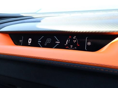 Used 2024 Lamborghini Revuelto AWD/4WD image 26