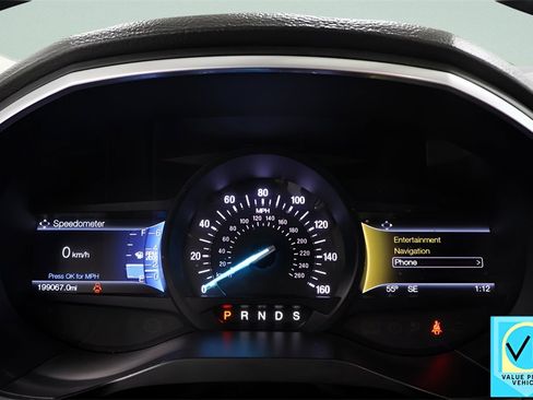 Used 2018 Ford Edge Titanium w/ Equipment Group 301A image 15