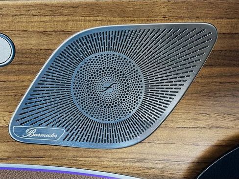 Used 2024 Mercedes-Benz GLE 350 4MATIC w/ AMG Line Exterior image 19