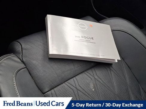 Certified 2022 Nissan Rogue Platinum w/ Head-Up Display Package AWD/4WD image 28