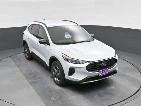 New 2026 Ford Escape ST-Line w/ Tech Pack #1 image 10