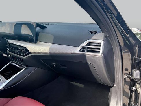 Used 2025 BMW 330i Sedan RWD image 17