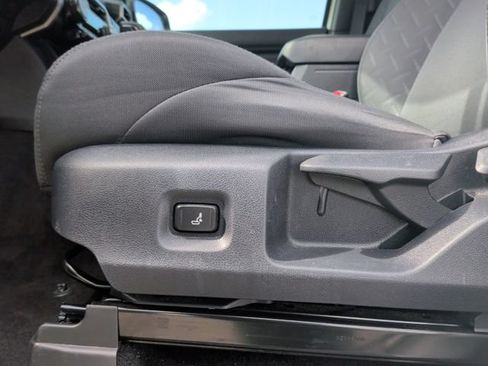 Used 2024 Toyota Tacoma SR5 RWD image 15