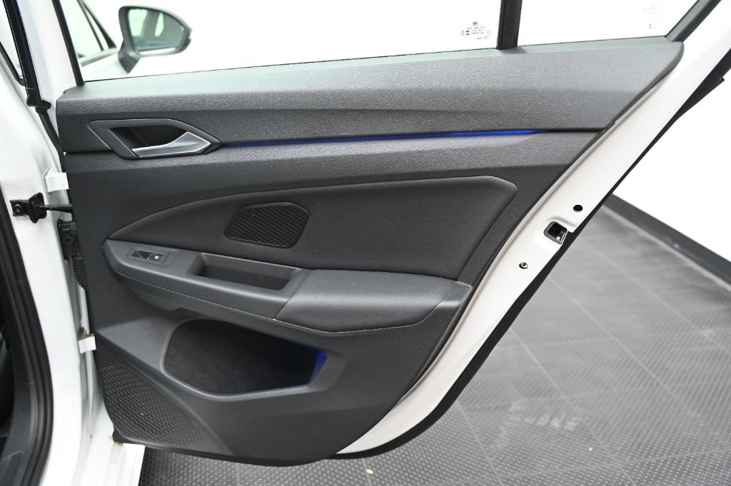 Used 2024 Volkswagen Golf R AWD/4WD image 34
