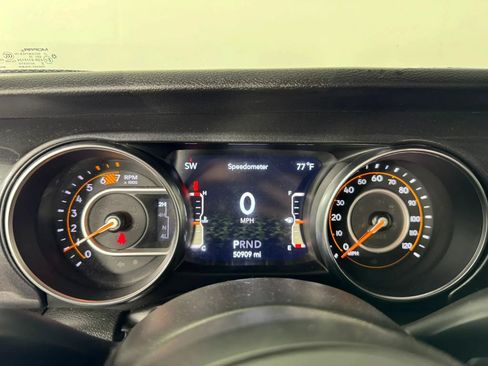 Used 2022 Jeep Wrangler Unlimited Sport AWD/4WD image 14