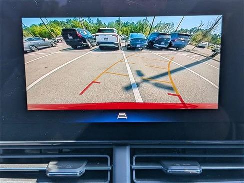 Used 2024 Chevrolet Trax RS w/ Driver Confidence Package FWD image 14
