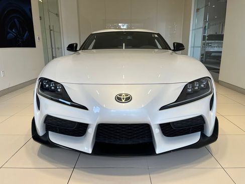 Used 2020 Toyota Supra RWD image 10