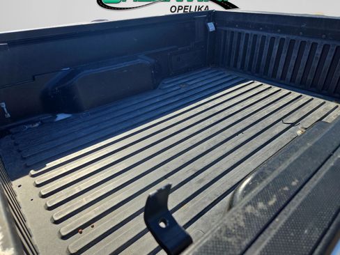 Used 2020 Toyota Tacoma SR image 20