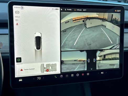 Used 2021 Tesla Model Y Long Range image 19