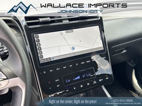 Used 2024 Hyundai Tucson Blue AWD/4WD image 24