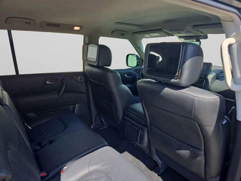 Used 2023 Nissan Armada Platinum RWD image 32