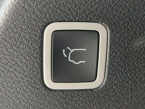 New 2026 Chrysler Pacifica Limited w/ S Appearance Package image 15