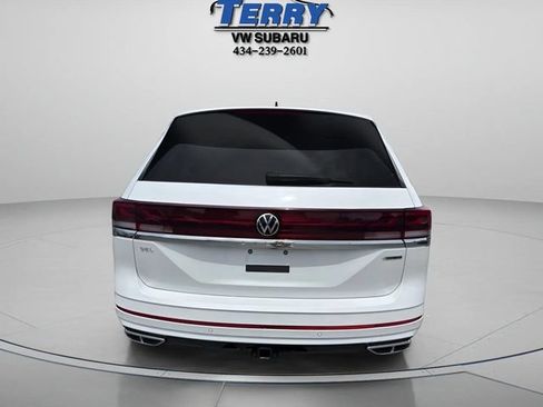 Used 2026 Volkswagen Atlas SEL Premium R-Line AWD/4WD image 3