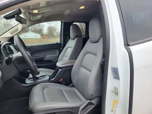 Used 2021 Chevrolet Colorado W/T w/ WT Convenience Package image 6