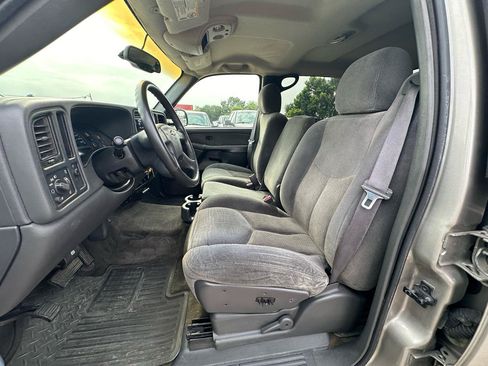 Used 2003 Chevrolet Silverado 2500 LS RWD image 13