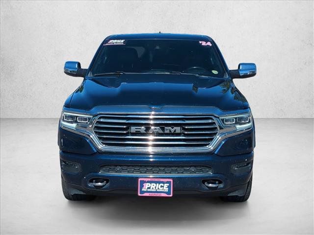 Used 2024 RAM 1500 Limited AWD/4WD image 2
