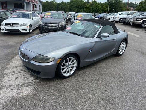 Used 2007 BMW Z4 3.0i image 2