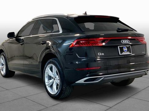 Used 2023 Audi Q8 Prestige image 4