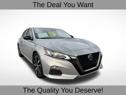 Used 2022 Nissan Altima 2.5 SR