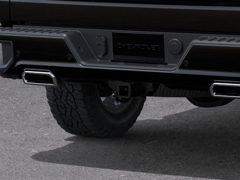 New 2026 Chevrolet Silverado 1500 High Country AWD/4WD image 14