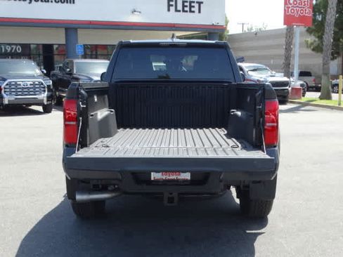 Used 2025 Toyota Tacoma TRD Off-Road AWD/4WD image 16