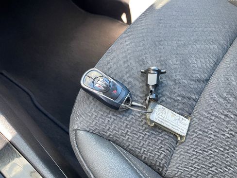 Used 2025 Buick Encore GX Preferred image 22