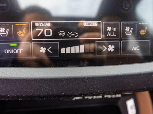 New 2026 Subaru Forester Touring image 9