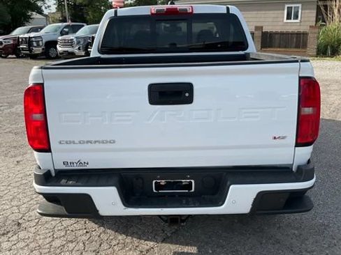 Used 2022 Chevrolet Colorado Z71 AWD/4WD image 4