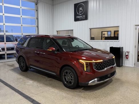 Used 2025 Kia Carnival SX image 50